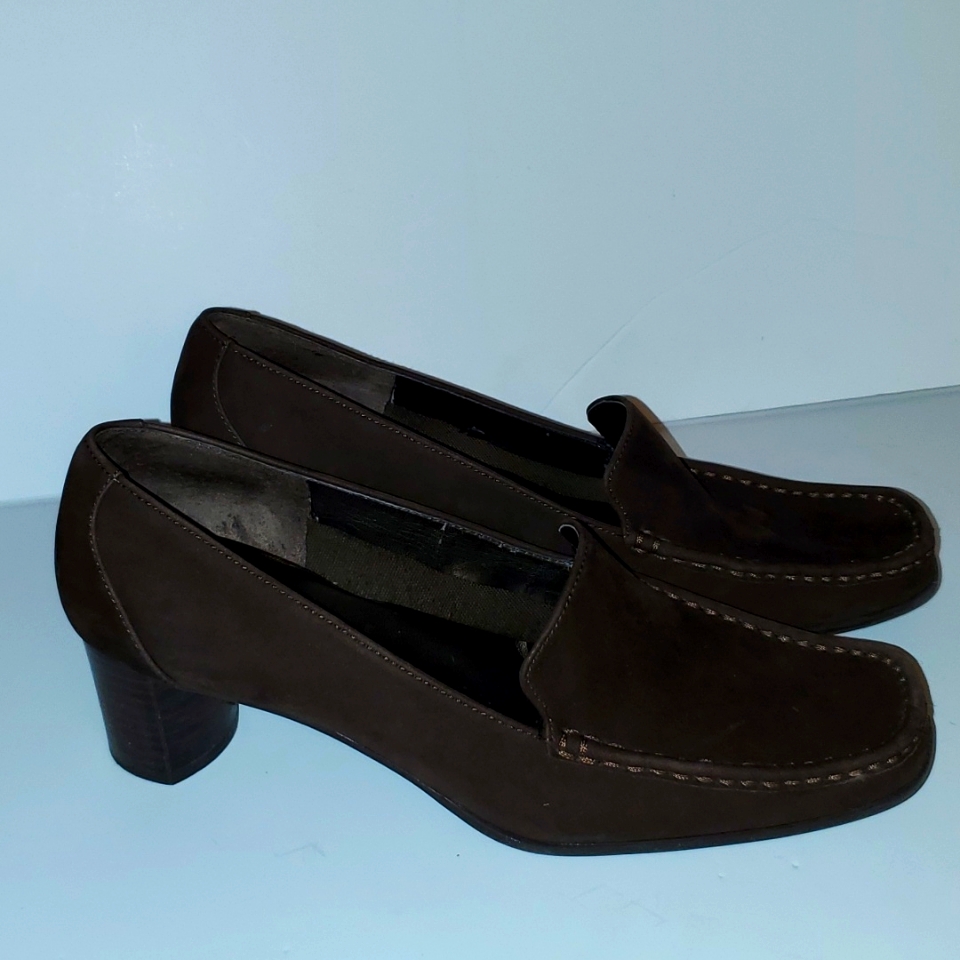 Pumps Oxford Aerosole Brand
